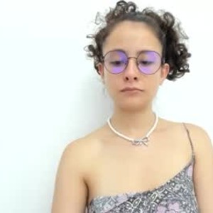 onaircams.com emma_belle02 livesex profile in femdom cams