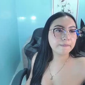 free6cams.com emma_fyore_t livesex profile in curvy cams