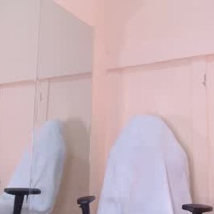 chaturbate emmaa_harperr webcam profile pic via sexlivecamsites.com