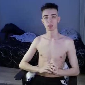 Cam boy enotikt