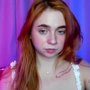 Camgirl is actually offline