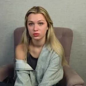 chaturbate erinforest webcam profile pic via netcams24.com