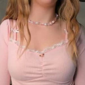 cheapadultsexcams.com erlinacoey livesex profile in shy cams