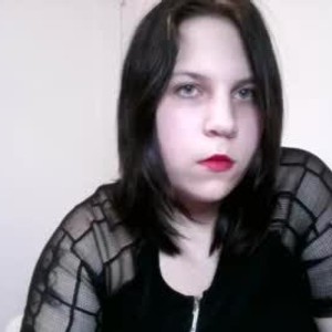 xxx-topcamgirls.com esmy_lake livesex profile in shy cams