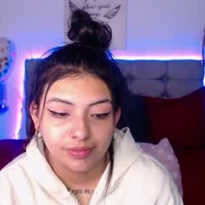 Camgirl is actually offline