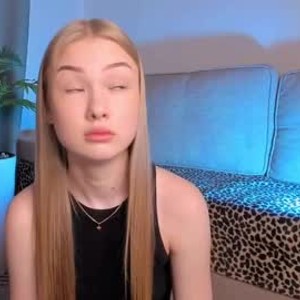 sleekcams.com evaa_shy18 livesex profile in shy cams
