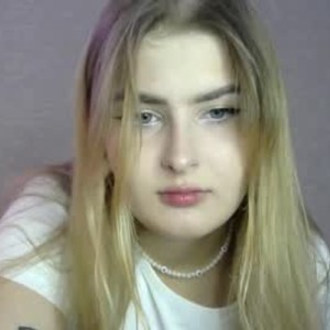 sexcityguide.com evraven livesex profile in teen cams