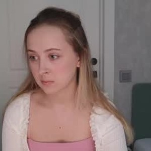 sexcityguide.com fairy__kiss livesex profile in shy cams
