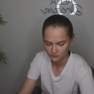 newporncams.com feechkaaa_ livesex profile in private cams