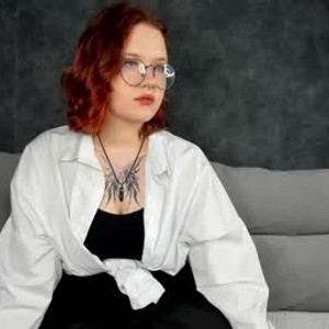 chaturbate ficha_fia webcam profile pic via amateursex-livecam.com
