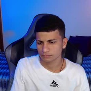 Cam boy frankyy_18
