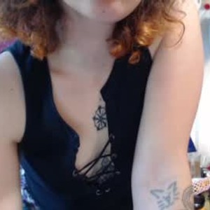 chaturbate friskyflowers webcam profile pic via sexcam-girls.com