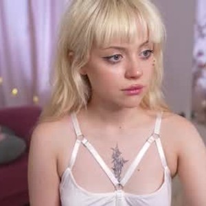 chaturbate fuckin_cassie webcam profile pic via glamcambabes.com