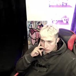 Cam boy fuxkthehell
