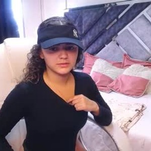 chaturbate giia_moroe webcam profile pic via webcam-sexe.net