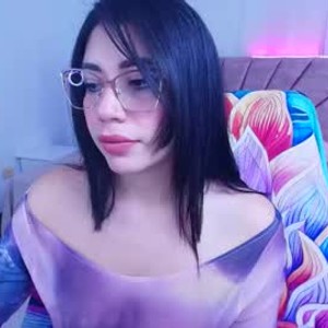 chaturbate ginebralust webcam profile pic via glamcambabes.com