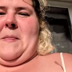 chaturbate girlcom webcam profile pic via glamcambabes.com