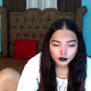 onaircams.com goddessvina7068 livesex profile in latex cams