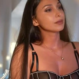 Cam girl golden_mona