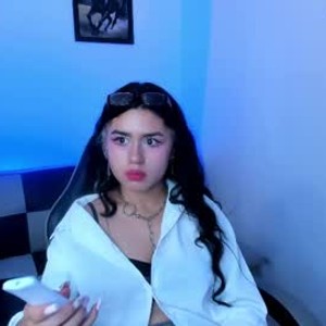 livesexasiancams.com gwenhazel livesex profile in dick rate cams