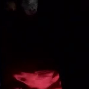 Cam boy hangslow2