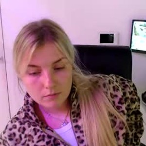 chaturbate hannahmonttana webcam profile pic via bestlivesexchat.com