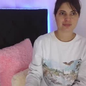 livesex.fan harleytorres livesex profile in skinny cams