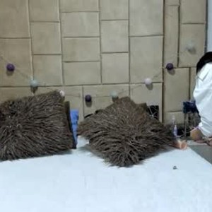 free6cams.com hayley_crystal livesex profile in curvy-latina cams