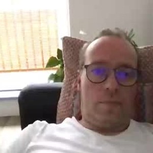 Cam boy henryeight1978