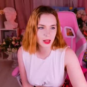 girlsupnorth.com hera__goddess livesex profile in redhead cams