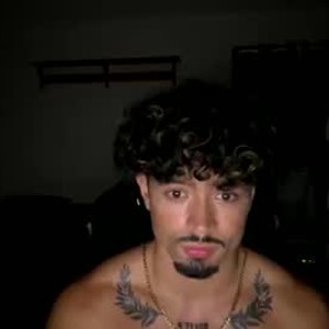 Cam boy hii682902
