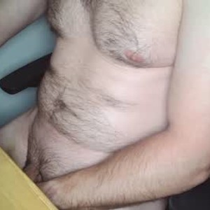 hornyguy835 Live Cam