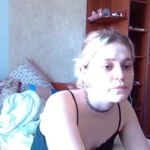 chaturbate hornyprettydoll webcam profile pic via glamcambabes.com