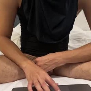 Cam boy hornytwinkbunny