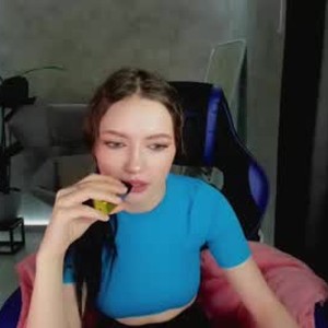 chaturbate hot_cutie_ webcam profile pic via amateursex-livecam.com