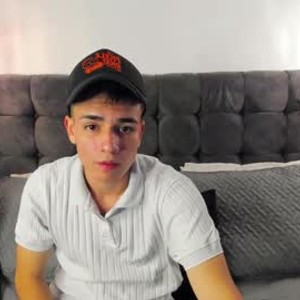 hotboy21_ Live Cam