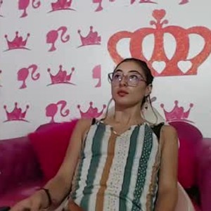 chatnmate.com hottie_morita livesex profile in latina cams