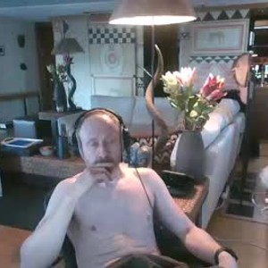 Cam boy icuras