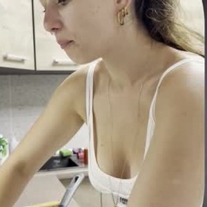 chaturbate imsonaive19 webcam profile pic via livestrip-joy.com
