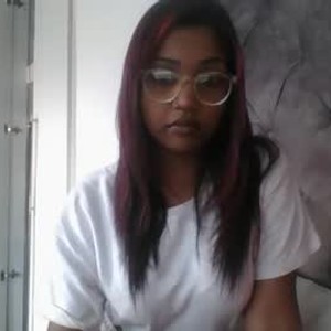 247camsex.com indianempress1 livesex profile in mommy cams