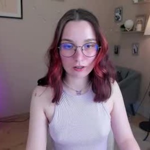 chaturbate influuesi_ webcam profile pic via amateursex-livecam.com
