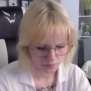 chaturbate iolabennings webcam profile pic via livestrip-joy.com
