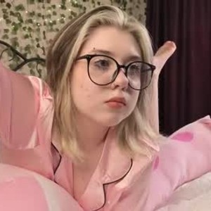 chaturbate irissocute webcam profile pic via amateursex-livecam.com