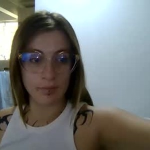 chaturbate isaaaaaarivax_ webcam profile pic via pornsexycams.com