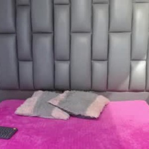 chaturbate isabella_ny webcam profile pic via myliveeroticcams.com