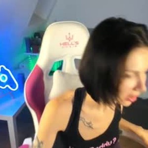 Camgirl is actually offline