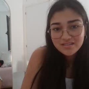 chaturbate isasuarezzzz webcam profile pic via mega-camsex.net