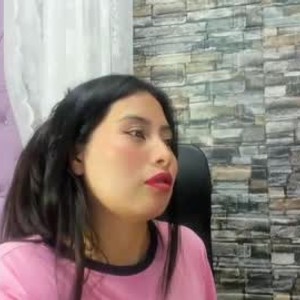 amateursex-livecam.com isis_klein livesex profile in petite-latina cams