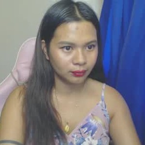 watchgirlcam.com its_me_mia livesex profile in pinay cams