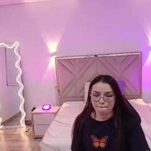 Cam Girl itzel_tay